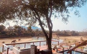 Hennie'S Rest